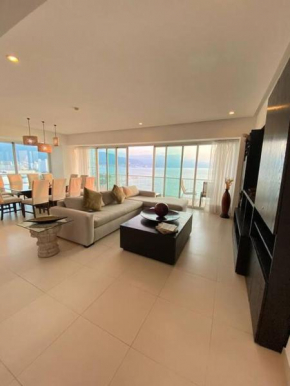 ICON Puerto Vallarta - beachfront, 3 bedrooms + studio